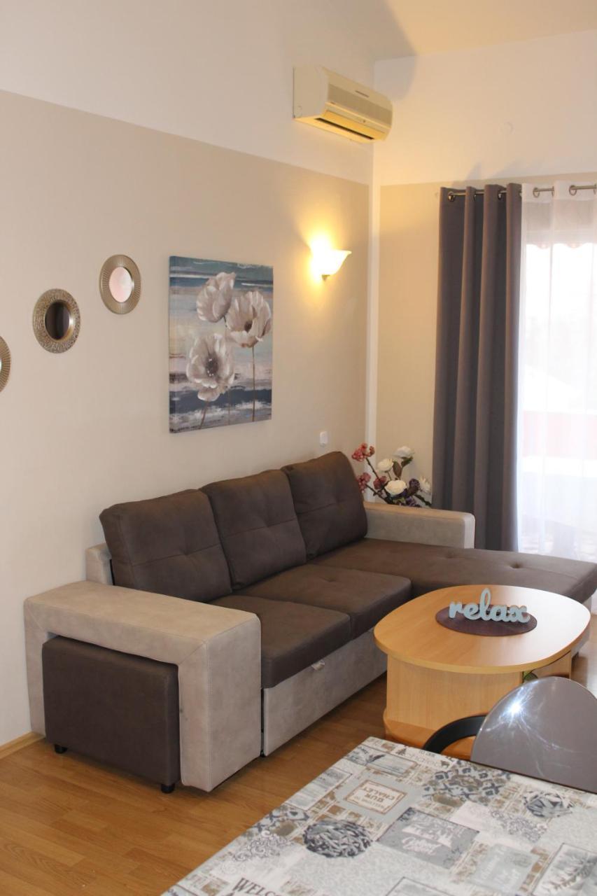 Apartments Kimm โปเรช ภายนอก รูปภาพ